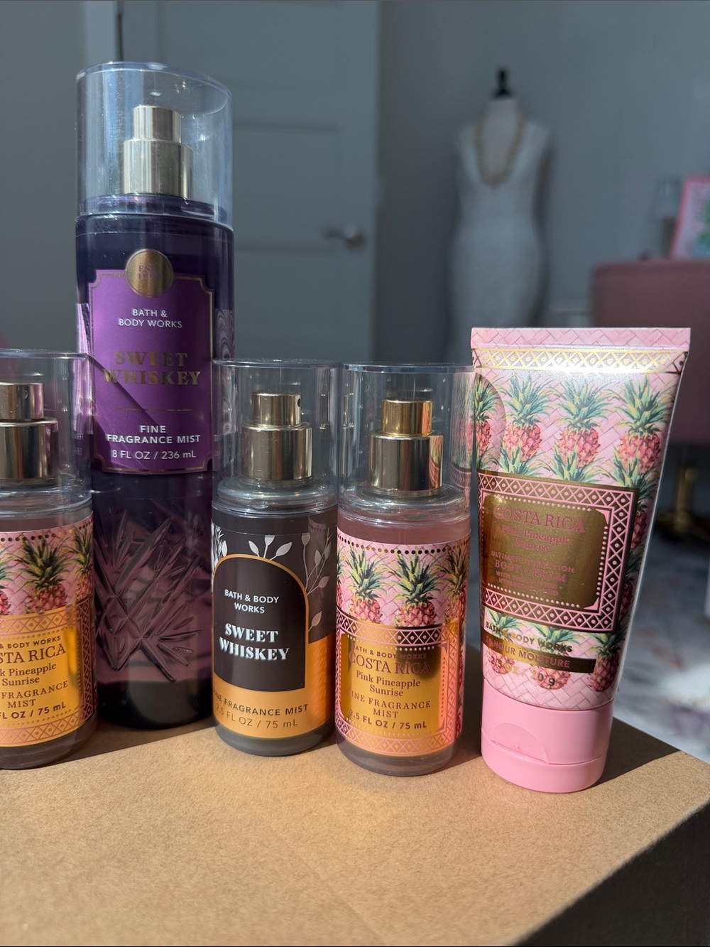 Bath & Body Works Assorted Mists & Lotion Set - Picture 3 of 3